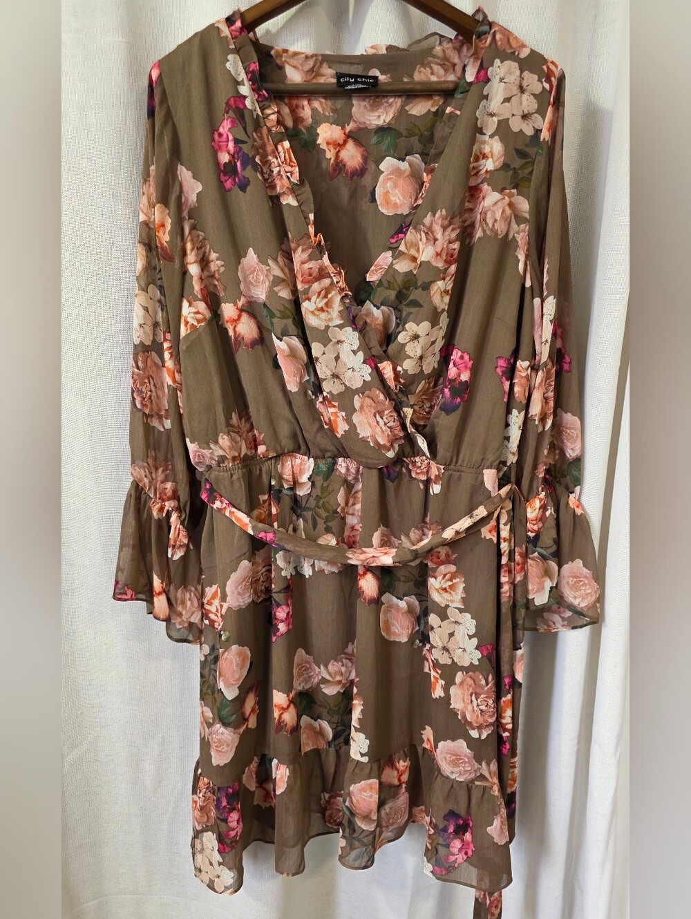 City Chic Brown Floral Ruffled Wrap Mini Dress Size L / 20 Plus Size